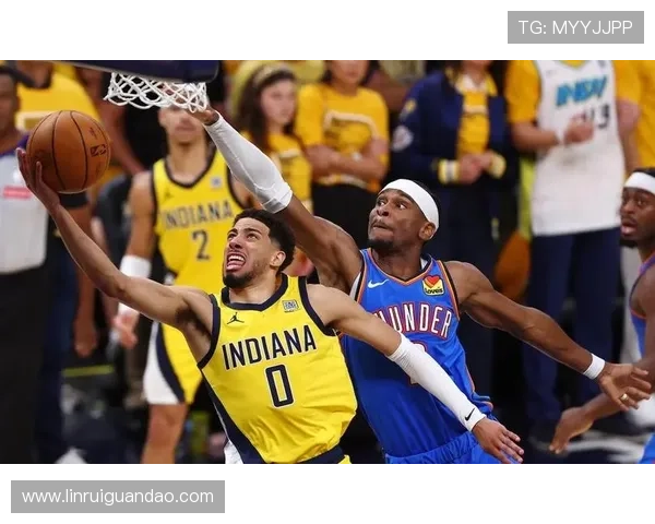 戴格诺特:亚历山大不仅得分高效失误少 控球能力出色 戴格诺特:亚历山大不仅得分高效失误少 控球能力出色