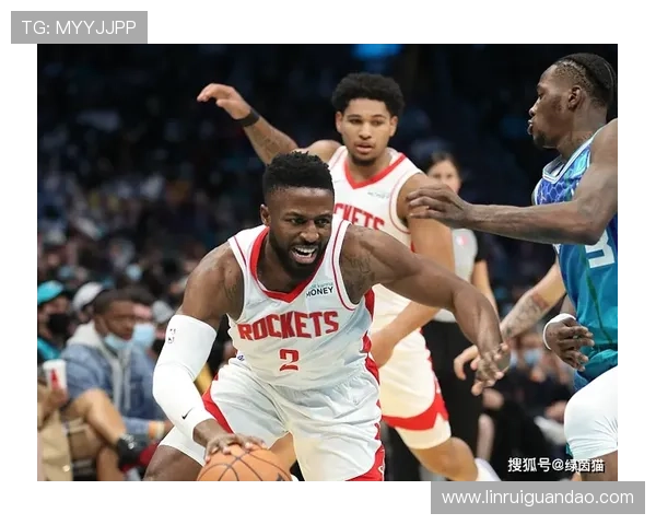 NBA总裁萧华亲临现场见证雷霆大战火箭揭幕夜精彩开幕 NBA总裁萧华亲临现场见证雷霆大战火箭揭幕夜精彩开幕